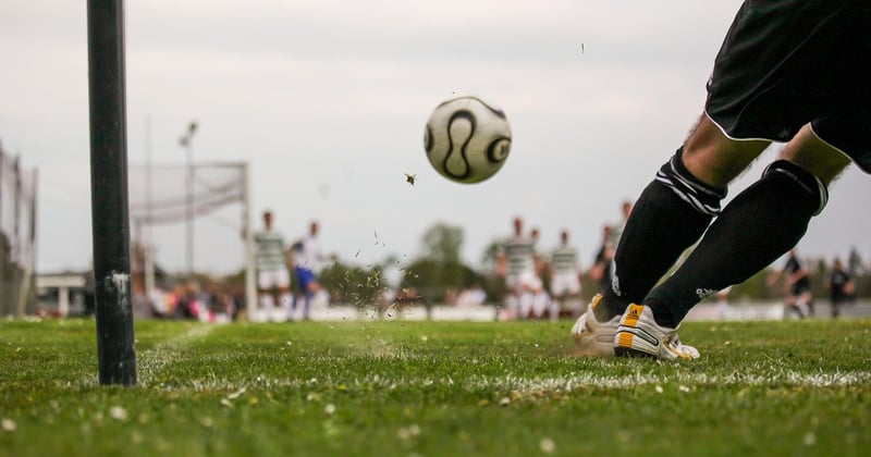 Récupération musculaire après un match de football : les meilleures méthodes pour rejouer vite
