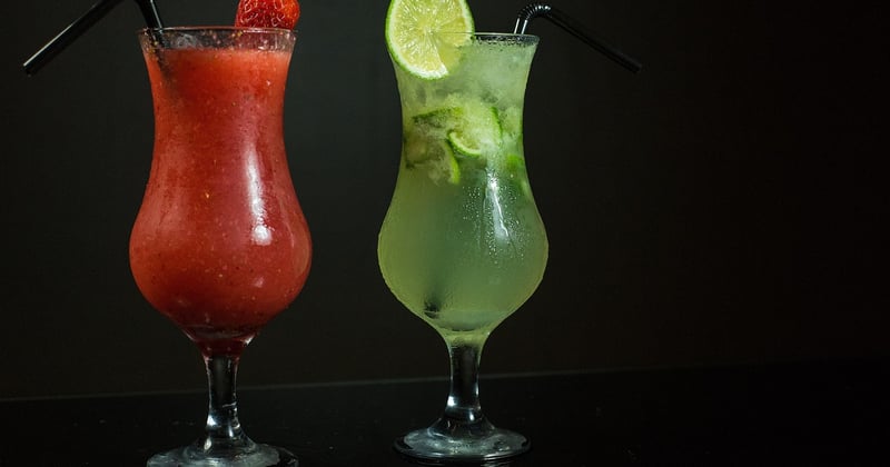 Hydratation et boissons énergétiques maison pour footballeurs : le guide complet